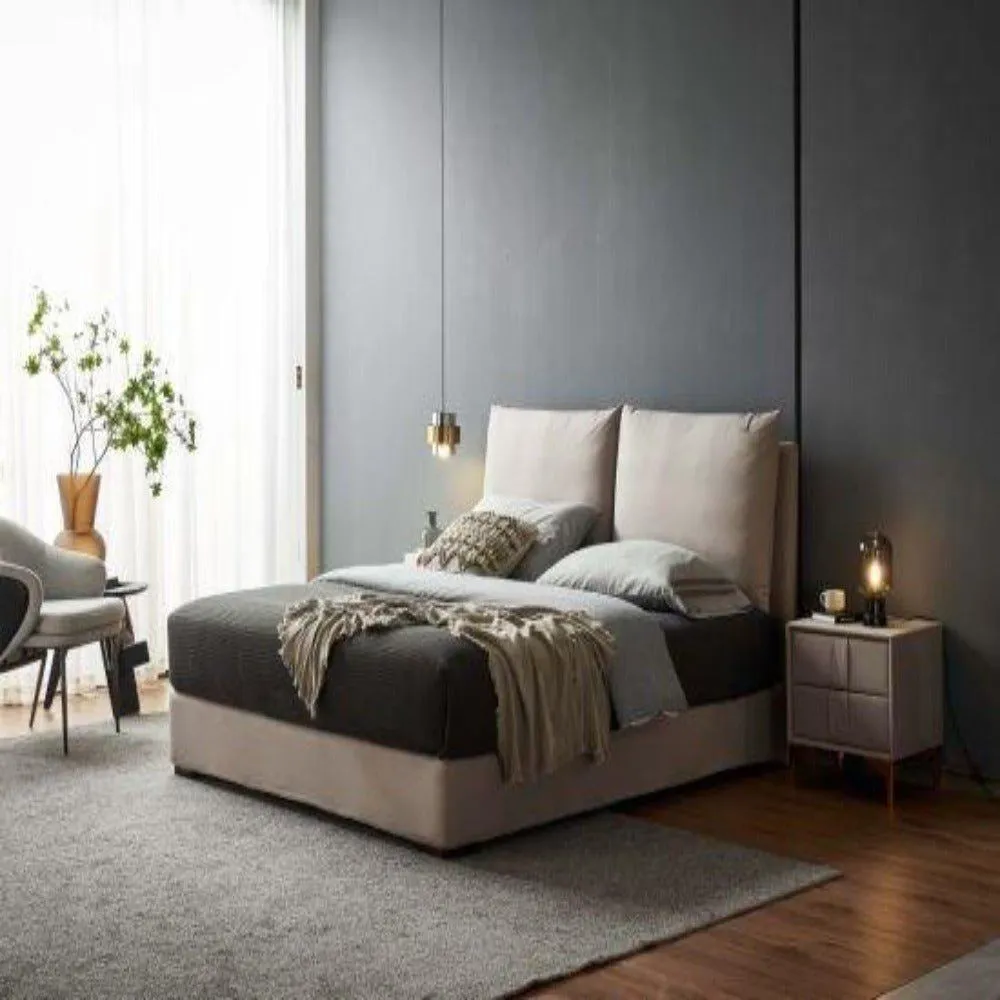 Golf Pro Bed with Storage in Suede